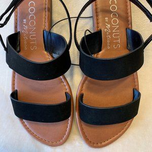 NWOT Women’s Coconuts by Matisse Black Sandals 6.5